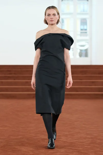 Look 4